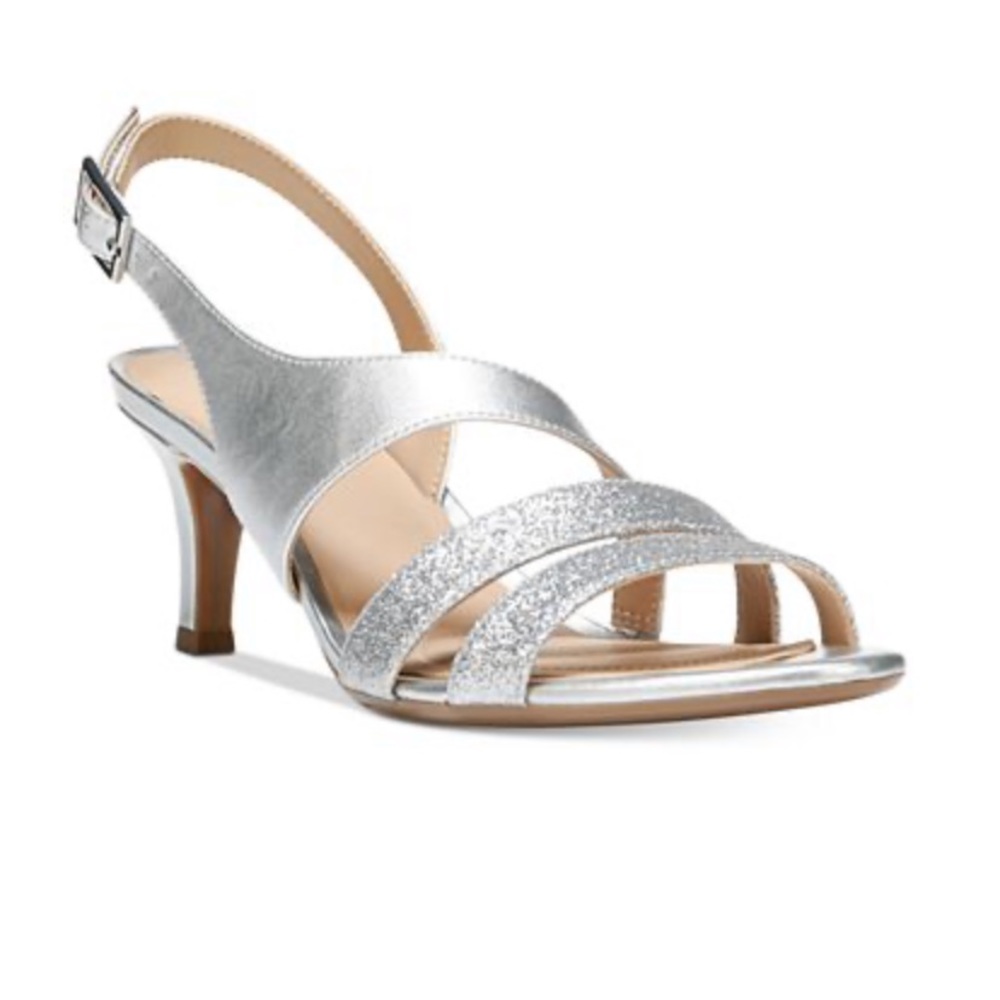 Naturalizer Taimi Sandal